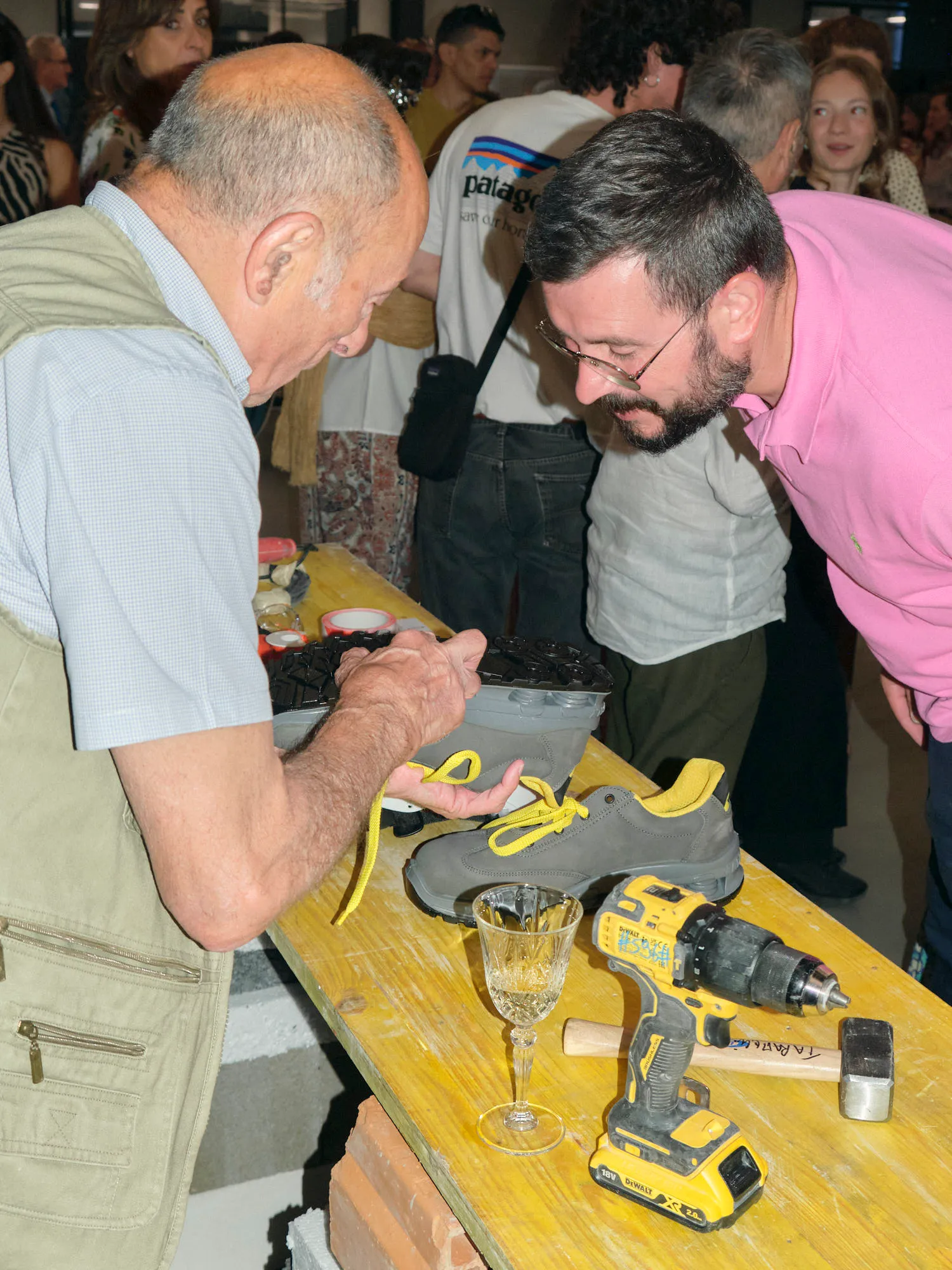 CANTIERE CULTURALE — confronto tra i partecipanti all'evento